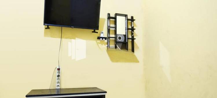 RC Costel Near Rsdh Cianjur Mitra RedDoorz图片