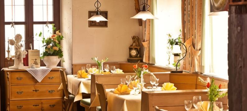 林登霍夫酒店餐厅(Hotel Restaurant Lindenhof)图片