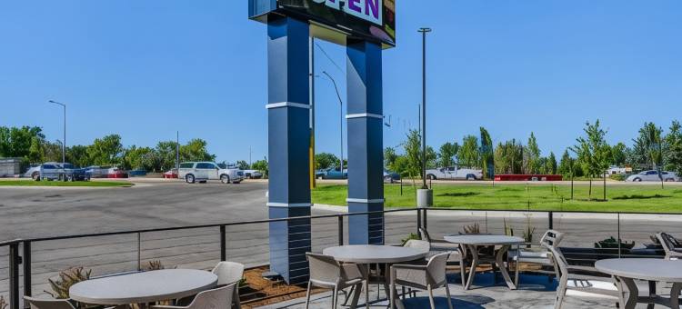 格雷特瀑布机场舒眠旅馆(Sleep Inn Great Falls Airport)图片