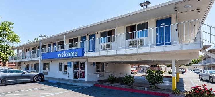 加利福尼亚萨克拉门托 - 市中心 6 号汽车旅馆(Motel 6 Sacramento, CA - Downtown)图片