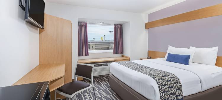 阿德莫尔麦客达套房酒店(Microtel Inn & Suites by Wyndham Ardmore)图片