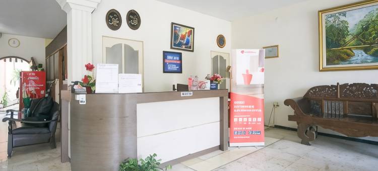 红门子Syariah @ 伽耶马达街(RedDoorz Syariah @ Jalan Gajah Mada)图片