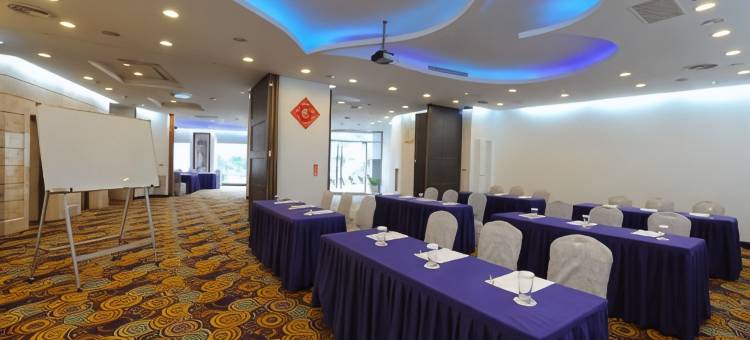 新北新店美丽春天大饭店图片