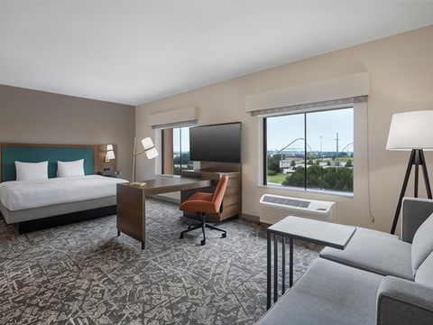 阿林顿北娱乐区欢朋套房酒店达拉斯