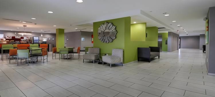 杰克逊市中心体育馆智选假日套房酒店(Holiday Inn Express & Suites Jackson Downtown - Coliseum)图片