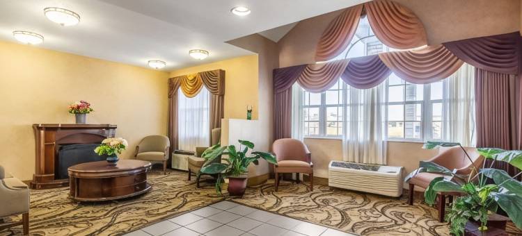伊康套房旅馆(Econo Lodge Inn & Suites Evansville)图片