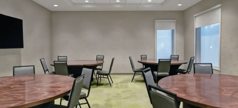 亚特兰大机场北东点希尔顿惠庭套房酒店(Home2 Suites by Hilton Atlanta Airport North)图片