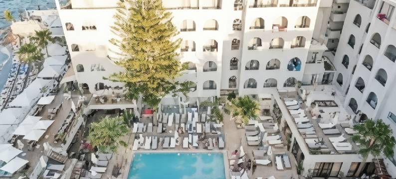 格拉罗斯海滩酒店(Glaros Beach Hotel)图片