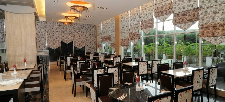 皇冠花园酒店(Crown Garden Hotel)图片