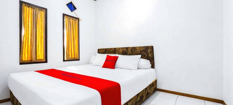 RedDoorz at Pondok Alief near Pantai Ujung Genteng 3图片