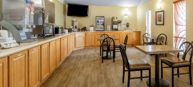 夏延尼速8酒店(Super 8 by Wyndham Cheyenne WY)图片
