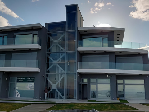 罗得岛天际线套房酒店