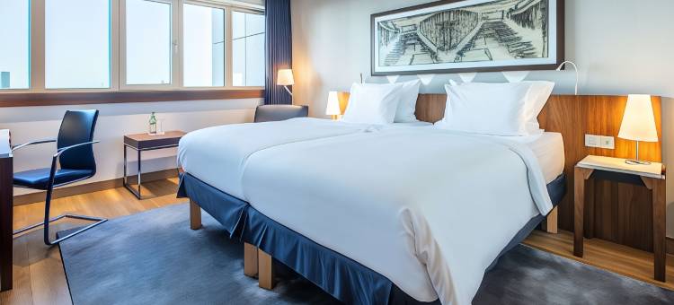 汉堡丽笙酒店(Radisson Blu Hotel, Hamburg)图片