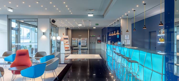 Holiday Inn Express 里斯本机场(Holiday Inn Express Lisbon Airport)图片