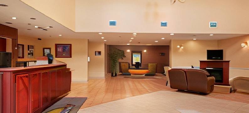 奥罗莫克托戴斯酒店及会议中心(Days Inn by Wyndham Oromocto Conference Centre)图片