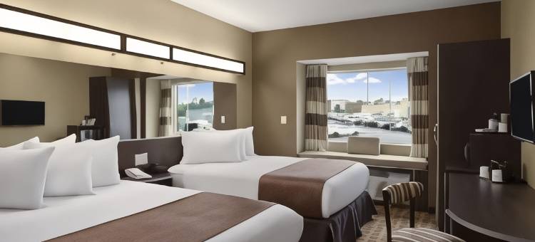 费尔蒙特温德姆麦客达套房酒店(Microtel Inn & Suites by Wyndham Fairmont)图片