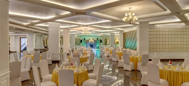 昌迪加尔吉拉克普尔温德姆华美达广场酒店(Ramada Plaza by Wyndham Chandigarh Zirakpur)图片