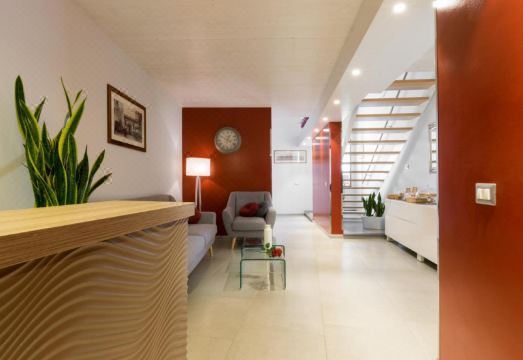 Ottocento Guest House Hotel Overview