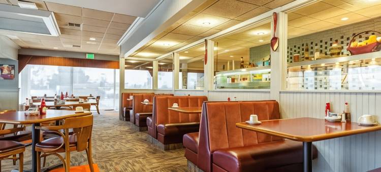 格兰德岛I-80凯艺酒店和会议中心(Quality Inn and Conference Center I-80 Grand Island)图片