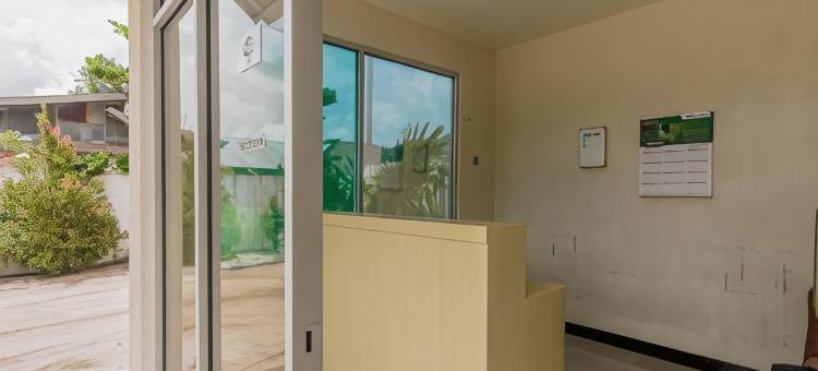 红门酒店-武吉克敏丁路(RedDoorz at Jalan Bukit Keminting)图片