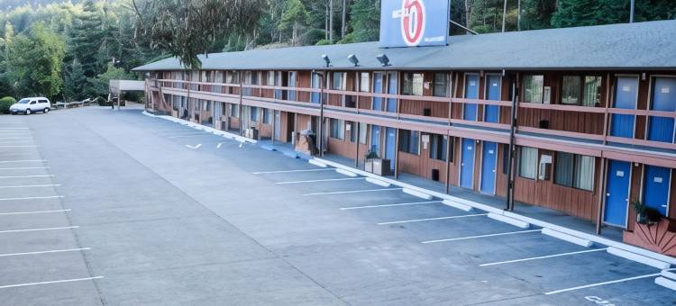 戈尔德比奇6号汽车旅馆(Motel 6 Gold Beach, or)图片