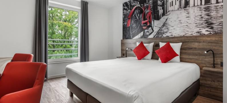 布鲁日维罗特尔酒店(Velotel Brugge)图片