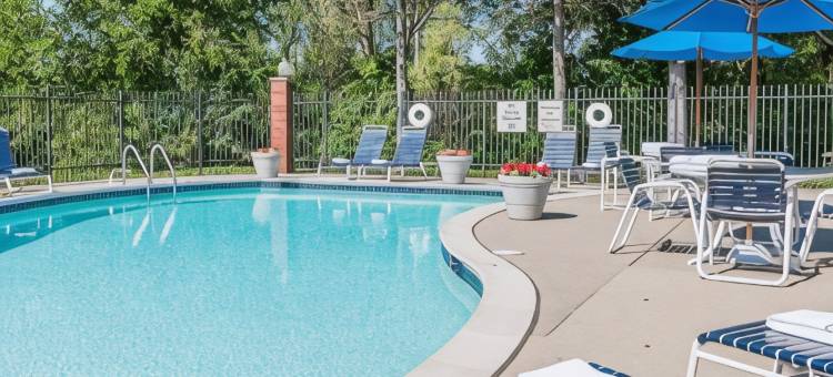 品质酒店奥本希尔斯-底特律北部(Quality Inn Auburn Hills - Detroit North)图片