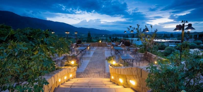 托斯卡纳山谷城市广场套房酒店(Toscana Valley Town Square Suites)图片