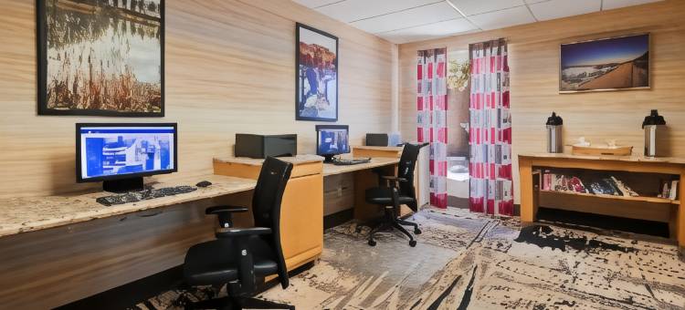 度假小屋贝斯特韦斯特酒店(Best Western Holiday Lodge)图片