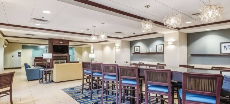 希尔顿欢朋酒店-格林菲尔德(Hampton Inn Greenfield)图片