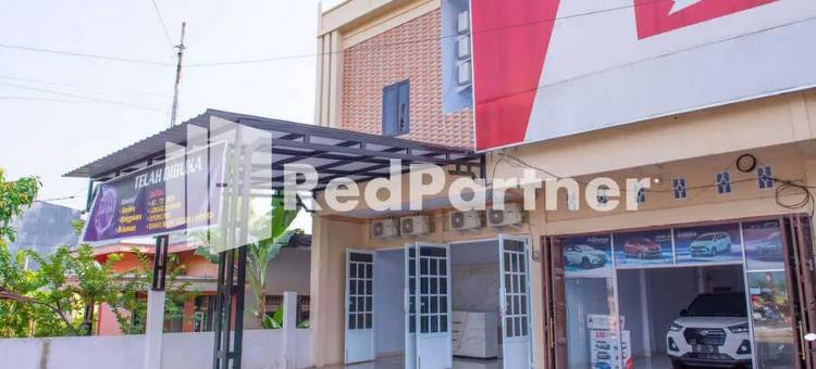 Hotel Rai's Palopo Exclusive Mitra RedDoorz图片