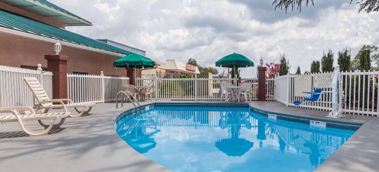 杰克逊戴斯酒店(Days Inn by Wyndham Jackson)图片