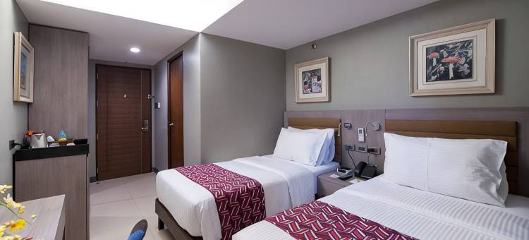 索拉斯酒店(Solace Hotel)图片