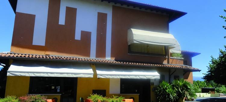 旅馆B&B蒂奈西(Albergo B&B Tenesi)图片