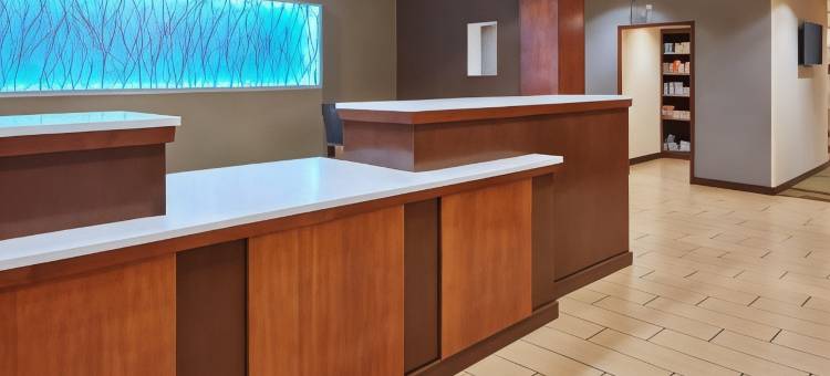 法兰克福万枫酒店及套房(Fairfield Inn & Suites Frankfort)图片