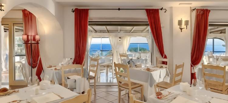 卡波特斯塔科隆纳大酒店(Colonna Grand Hotel Capo Testa, a Colonna Luxury Beach Hotel, Santa Teresa Sardegna)图片