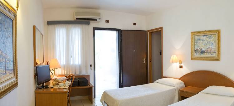 里帕花园酒店(Garden Hotel Ripa)图片