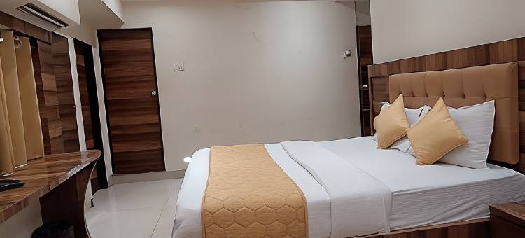 仙人国际酒店(Hotel Rishi International)图片