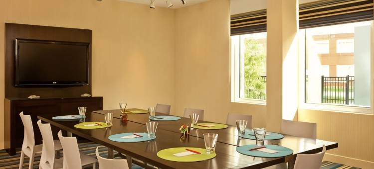 切萨皮克雅乐轩酒店(Aloft Chesapeake)图片