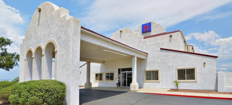 亚利桑那本森 6 号汽车旅馆(Motel 6 Benson, AZ)图片