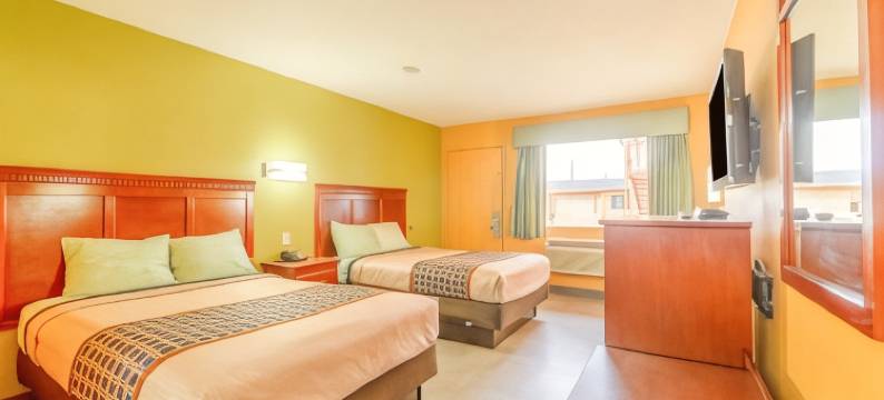 OYO 丹佛皇冠旅馆(Crown Inn by OYO Denver TX)图片