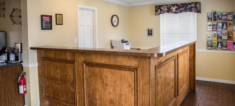 水晶海岸伊康旅馆(Econo Lodge Crystal Coast)图片