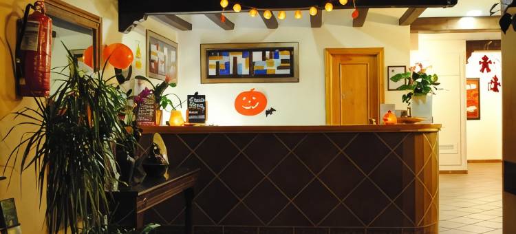 玛丽亚克里斯蒂娜酒店(Hotel María Cristina)图片