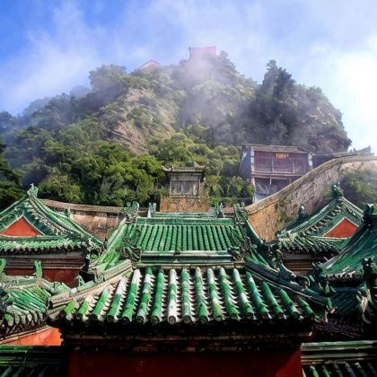 襄阳+武当山+神农架+恩施市8日7晚私家团