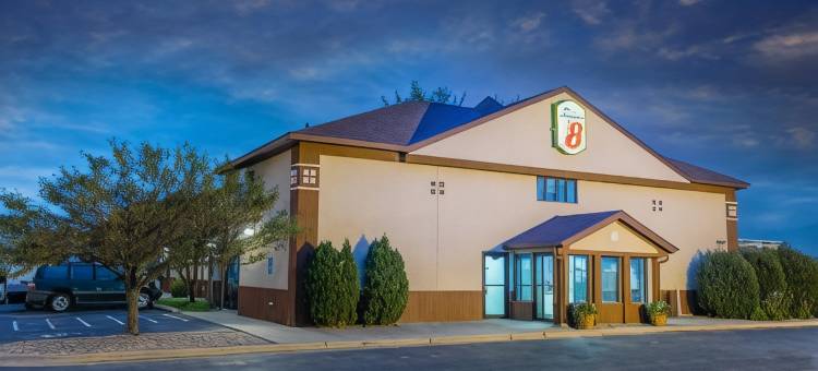 费尔蒙特温德姆速8酒店(Super 8 by Wyndham Fairmont)图片