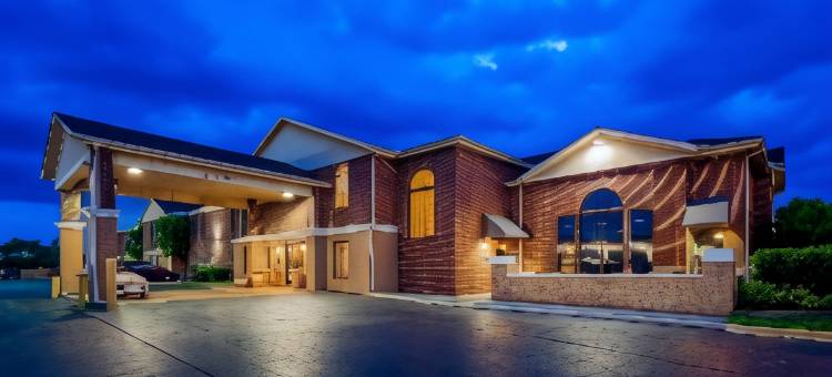 洛诺克贝斯特韦斯特优质酒店(Best Western Plus Lonoke Hotel)图片