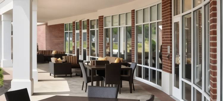 扬斯敦坎菲尔德万怡酒店(Courtyard Youngstown Canfield)图片