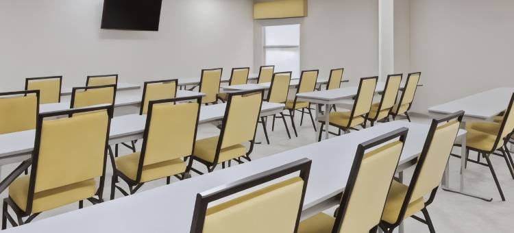 希尔顿欢朋酒店-皮利(Hampton Inn Perry)图片