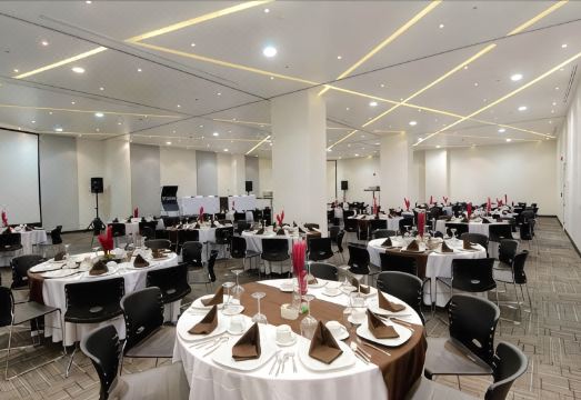 Ramada Encore by Wyndham Aguascalientes Hotel Overview