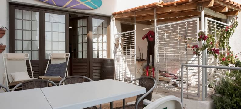 桃花园埃里塞拉寒山青年旅舍(Ericeira Chill Hill 2 – Peach Garden)图片